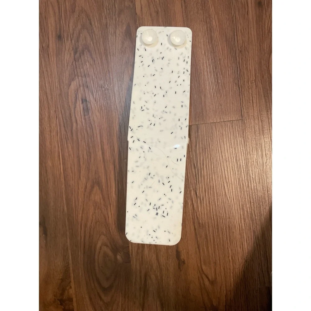 BATHROOM COUNTER TOP REMOVABLE ATTACHMENT• HOLDS CURLING IRON, HAIR STRAIGHTENER